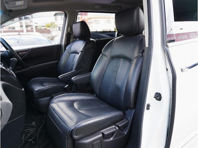 エルグランド ライダー　黒本革シート　マニュアルシート　サンルーフ／エアロ／ＲＡＹＳ２０インチアルミ／ＴＥＩＮ車高調／ニスモマフラー／黒革シート／７人乗りオットマン／ナビ・フルセグＴＶ／両側電動スライドドア／ＨＩＤヘッドライト／ＥＴＣ／スマートキー／禁煙（49枚目）