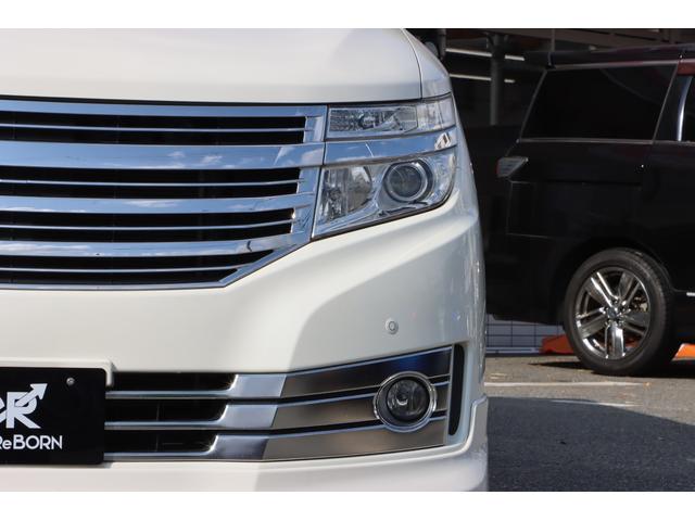 エルグランド ライダー　黒本革シート　マニュアルシート　サンルーフ／エアロ／ＲＡＹＳ２０インチアルミ／ＴＥＩＮ車高調／ニスモマフラー／黒革シート／７人乗りオットマン／ナビ・フルセグＴＶ／両側電動スライドドア／ＨＩＤヘッドライト／ＥＴＣ／スマートキー／禁煙（68枚目）