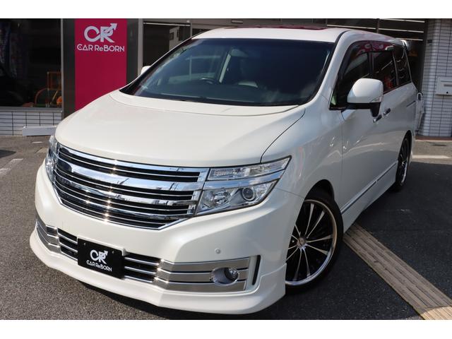 エルグランド ライダー　黒本革シート　マニュアルシート　サンルーフ／エアロ／ＲＡＹＳ２０インチアルミ／ＴＥＩＮ車高調／ニスモマフラー／黒革シート／７人乗りオットマン／ナビ・フルセグＴＶ／両側電動スライドドア／ＨＩＤヘッドライト／ＥＴＣ／スマートキー／禁煙（79枚目）