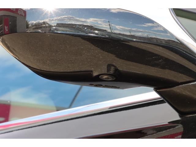 LS LS500 Fスポーツ モデリスタ/サンルーフ/デジタルインナーミラー/白革スウェードコンビシート/レーダークルーズ/全方位カメラ/BSM/純正20インチアルミ/電動トランク/三眼LED/セーフティシステム+A/ワンオーナー(13枚目)