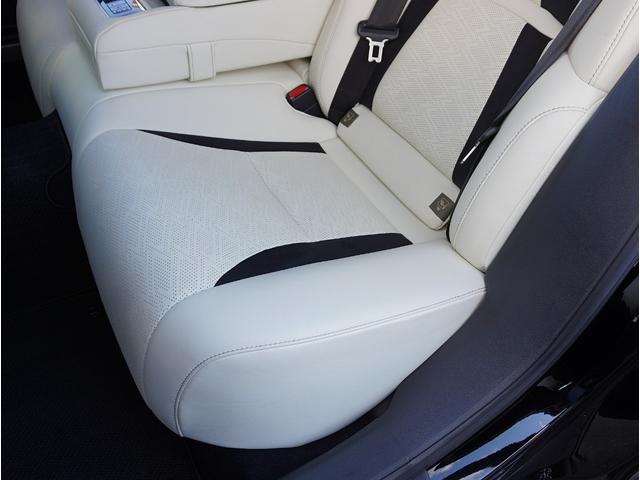 LS LS500 Fスポーツ モデリスタ/サンルーフ/デジタルインナーミラー/白革スウェードコンビシート/レーダークルーズ/全方位カメラ/BSM/純正20インチアルミ/電動トランク/三眼LED/セーフティシステム+A/ワンオーナー(54枚目)