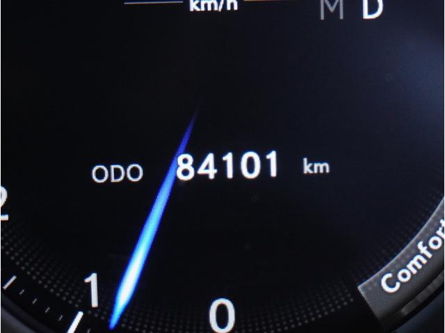 LS LS500 Fスポーツ モデリスタ/サンルーフ/デジタルインナーミラー/白革スウェードコンビシート/レーダークルーズ/全方位カメラ/BSM/純正20インチアルミ/電動トランク/三眼LED/セーフティシステム+A/ワンオーナー(69枚目)