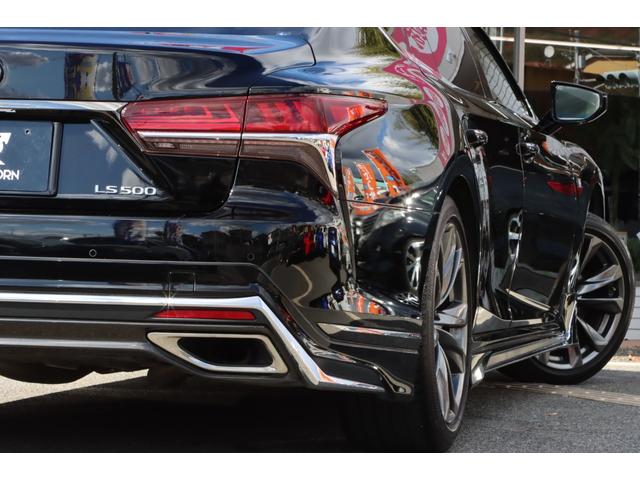 LS LS500 Fスポーツ モデリスタ/サンルーフ/デジタルインナーミラー/白革スウェードコンビシート/レーダークルーズ/全方位カメラ/BSM/純正20インチアルミ/電動トランク/三眼LED/セーフティシステム+A/ワンオーナー(70枚目)