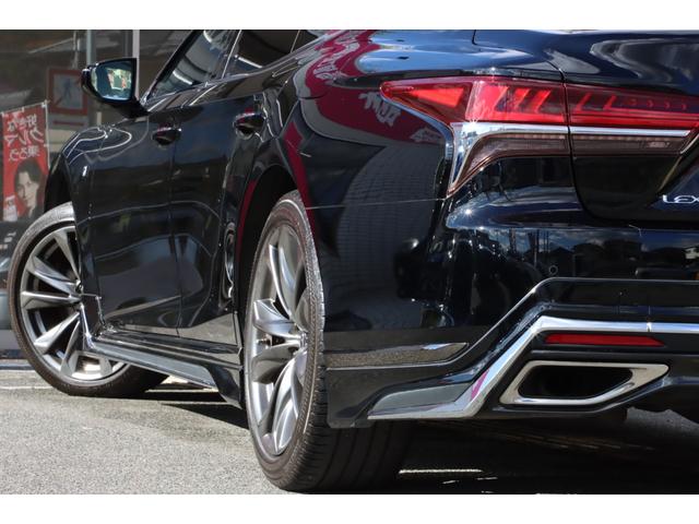 LS LS500 Fスポーツ モデリスタ/サンルーフ/デジタルインナーミラー/白革スウェードコンビシート/レーダークルーズ/全方位カメラ/BSM/純正20インチアルミ/電動トランク/三眼LED/セーフティシステム+A/ワンオーナー(72枚目)