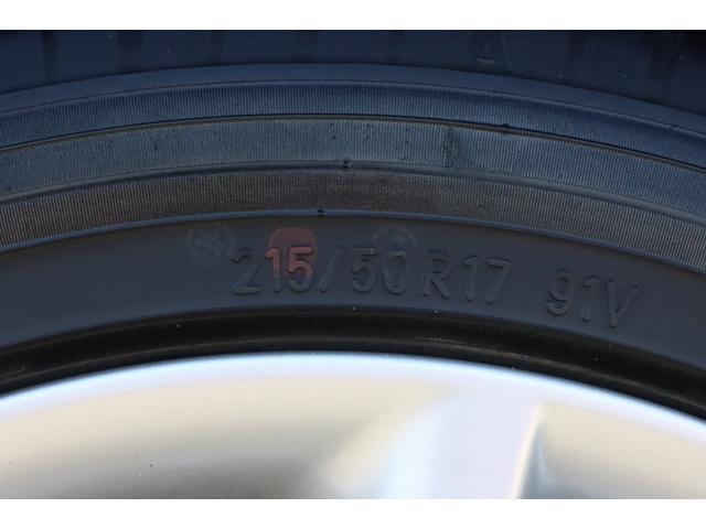 プリウスアルファ Sツーリングセレクション ワンオーナー/純正17インチアルミ/LEDヘッドライト/純正ナビ・フルセグTV/バックカメラ/Bluetooth/ステアリングスイッチ/オートライト/ビルトインETC/スマートキー/禁煙車(14枚目)