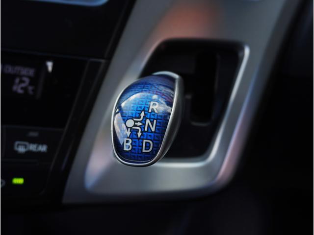 プリウスアルファ Sツーリングセレクション ワンオーナー/純正17インチアルミ/LEDヘッドライト/純正ナビ・フルセグTV/バックカメラ/Bluetooth/ステアリングスイッチ/オートライト/ビルトインETC/スマートキー/禁煙車(35枚目)