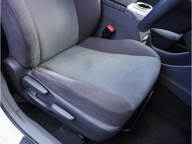 プリウスアルファ Sツーリングセレクション ワンオーナー/純正17インチアルミ/LEDヘッドライト/純正ナビ・フルセグTV/バックカメラ/Bluetooth/ステアリングスイッチ/オートライト/ビルトインETC/スマートキー/禁煙車(51枚目)