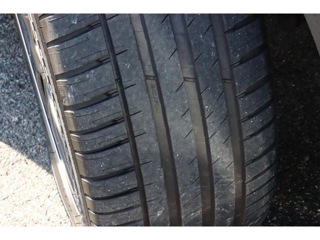 NX NX300 バージョンL サンルーフ/電動バックドア/BBS20インチAW・純正AW有り/全方位カメラ/革シート/前席シートベンチレーター/後席シートヒーター/後席電動リクライニング/ハンドルヒーター/3眼LED/ルーフレール(18枚目)