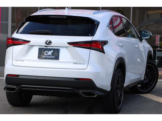 NX NX300 バージョンL サンルーフ/電動バックドア/BBS20インチAW・純正AW有り/全方位カメラ/革シート/前席シートベンチレーター/後席シートヒーター/後席電動リクライニング/ハンドルヒーター/3眼LED/ルーフレール(19枚目)