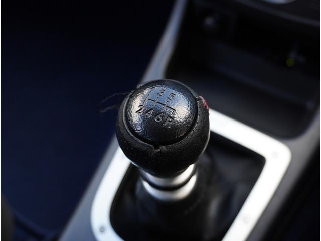 インプレッサ ＷＲＸ　ＳＴｉ　６速ミッション／ビルシュタイン車高調／ブレンボキャリパー／ＯＺ　ＧＴ－ＥＶＯ１７インチアルミ／ＮＥＮＣマフラー／ＨＩＤヘッドライト／ナビ／キーレス／ＥＴＣ／タイミングベルト交換済み（35枚目）