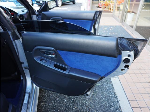 インプレッサ ＷＲＸ　ＳＴｉ　６速ミッション／ビルシュタイン車高調／ブレンボキャリパー／ＯＺ　ＧＴ－ＥＶＯ１７インチアルミ／ＮＥＮＣマフラー／ＨＩＤヘッドライト／ナビ／キーレス／ＥＴＣ／タイミングベルト交換済み（41枚目）