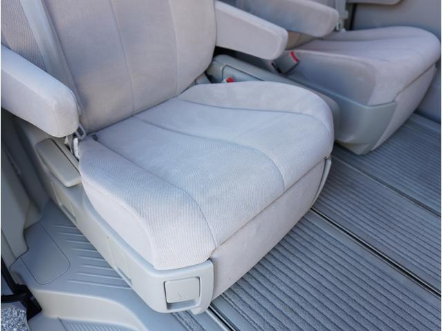 エスティマ ２．４アエラス　Ｇエディション　走行３３６００ｋｍ／７人乗り／両側電動スライドドア／純正ナビ・フルセグＴＶ／バックカメラ／後席用フリップダウンモニター／スマートキー２本／プッシュスタート／ＥＴＣ／純正アルミ／ＨＩＤヘッドライト／禁煙（41枚目）