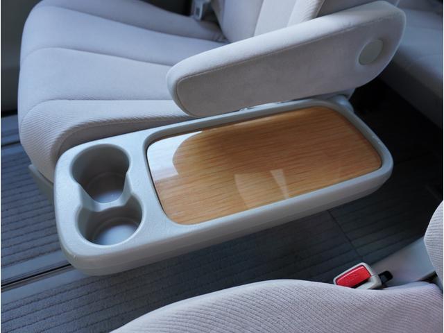 エスティマ ２．４アエラス　Ｇエディション　走行３３６００ｋｍ／７人乗り／両側電動スライドドア／純正ナビ・フルセグＴＶ／バックカメラ／後席用フリップダウンモニター／スマートキー２本／プッシュスタート／ＥＴＣ／純正アルミ／ＨＩＤヘッドライト／禁煙（43枚目）