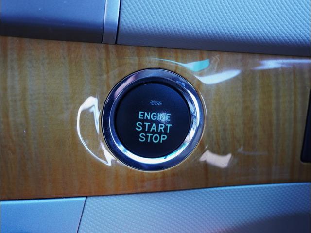 エスティマ ２．４アエラス　Ｇエディション　走行３３６００ｋｍ／７人乗り／両側電動スライドドア／純正ナビ・フルセグＴＶ／バックカメラ／後席用フリップダウンモニター／スマートキー２本／プッシュスタート／ＥＴＣ／純正アルミ／ＨＩＤヘッドライト／禁煙（61枚目）