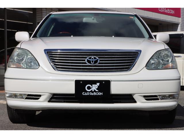 セルシオ ｅＲ仕様　後期型最終モデル／サンルーフ／純正ナビ／バックカメラ／黒革メモリー付パワーシート／ウッドコンビステアリング／クルーズコントロール／リア電動サンシェード／純正ＥＴＣ／スマートキー／純正１８インチアルミ（12枚目）