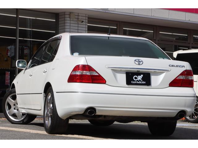 セルシオ ｅＲ仕様　後期型最終モデル／サンルーフ／純正ナビ／バックカメラ／黒革メモリー付パワーシート／ウッドコンビステアリング／クルーズコントロール／リア電動サンシェード／純正ＥＴＣ／スマートキー／純正１８インチアルミ（22枚目）