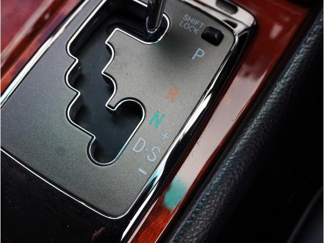 セルシオ ｅＲ仕様　後期型最終モデル／サンルーフ／純正ナビ／バックカメラ／黒革メモリー付パワーシート／ウッドコンビステアリング／クルーズコントロール／リア電動サンシェード／純正ＥＴＣ／スマートキー／純正１８インチアルミ（41枚目）