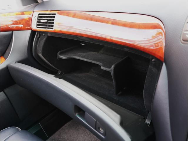 セルシオ ｅＲ仕様　後期型最終モデル／サンルーフ／純正ナビ／バックカメラ／黒革メモリー付パワーシート／ウッドコンビステアリング／クルーズコントロール／リア電動サンシェード／純正ＥＴＣ／スマートキー／純正１８インチアルミ（50枚目）