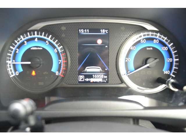 各種情報をマルチインフォメーションディスプレイに表示できます！