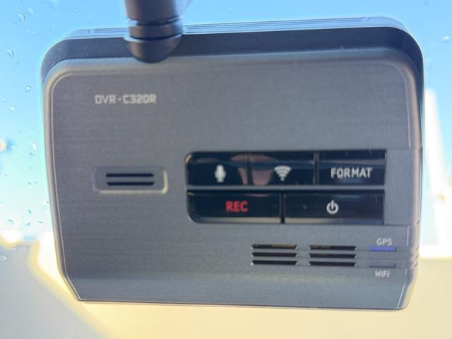 �i�r�A���O��Ď��h���C�u���R�[�_�[�𑕔��I