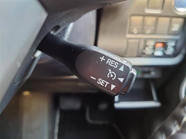 ノア ハイブリッドＳｉ　ダブルバイビーＩＩ　Ｂカメラ　横滑り防止装置　ＬＥＤ　地デジ　ミュージックプレイヤー接続可　１オーナー　オートクルーズ　ＤＶＤ再生可　メモリナビ　フルフラット　エアバッグ　ＥＴＣ　ナビ＆ＴＶ　３列シート　ＡＢＳ　キーレス（13枚目）