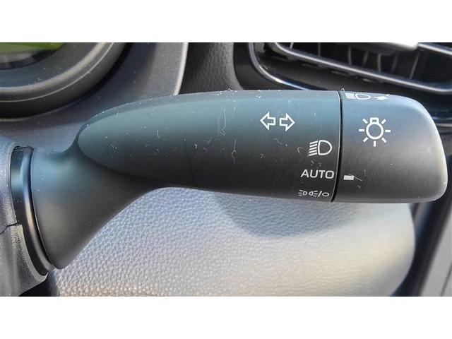 ヤリスクロス G ETC装備 リヤカメラ スマートエントリー イモビライザー オートエアコン LEDライト アルミホイール ナビ キーレス パワーウィンドウ クルコン ABS ワンオーナー メモリーナビ エアバッグ(13枚目)