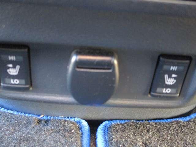 セレナ 1.2 e-POWER ハイウェイスター V アラウンドビューモニター・ETC・ドライブ 360°カメラ エマジェンシーブレーキ スマキー バックカメラ LED レーンアシスト ETC ドラレコ イモビ サイドカーテンエアバック フルオートエアコン アルミホイール エアバック メモリーナビ(15枚目)