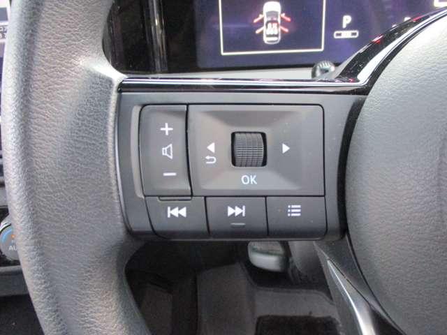 ノート 1.2 X アラウンドビューモニター・ドライブレコー リアカメラ 衝突被害軽減ブレ-キ 全方位カメラ ETC付 LEDヘッドライト レーンアシスト インテリジェントキー ドラレコ ワンセグTV TVナビ サイドカーテンエアバック サイドカメラ キーレス(7枚目)