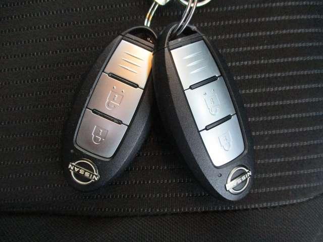 ノート 1.2 X アラウンドビューモニター・ドライブレコー リアカメラ 衝突被害軽減ブレ-キ 全方位カメラ ETC付 LEDヘッドライト レーンアシスト インテリジェントキー ドラレコ ワンセグTV TVナビ サイドカーテンエアバック サイドカメラ キーレス(13枚目)