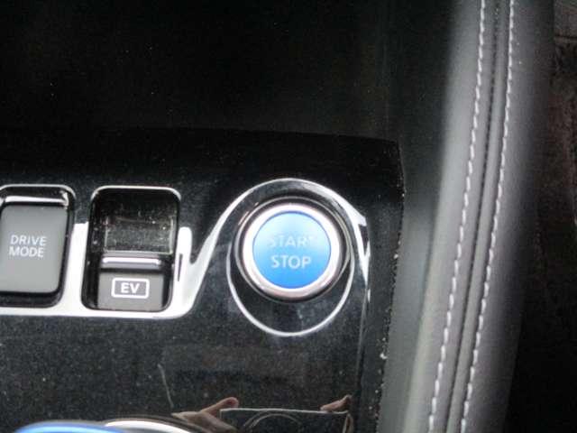 キックス １．２　Ｘ　（ｅ－ＰＯＷＥＲ）　アラウンドビューモニター・ドライブレコー　ナビ＆ＴＶ　追従クルコン　スマートキー　ＬＥＤヘッド　レーンアシスト　パワーステアリング　盗難防止システム　ドライブレコーダー　ＥＴＣ　メモリーナビ　サイドエアバッグ　アルミ　ＡＡＣ　キーレス　ＡＢＳ（10枚目）