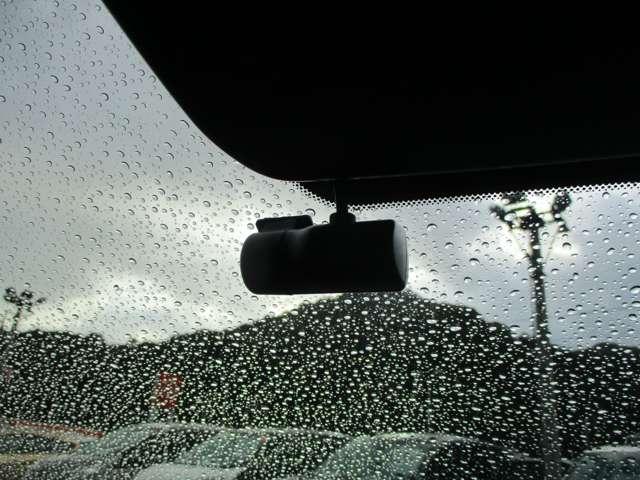 オーラ １．２　Ｇ　ＦＯＵＲ　９０周年記念車　４ＷＤ　アラウンドビューモニター・ＥＴＣ・ドライブ　ＬＫＡ　アラウンドビューモニター（12枚目）