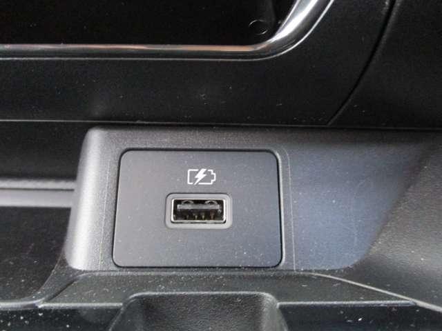 デイズ 660 ハイウェイスターX プロパイロット エディション アラウンドビューモニター・ドライブレコー スマートキー&プッシュスタート LEDヘッド レーダークルーズ ワンオ-ナ- アイドリングストップ LKAS ドラレコ パワーステアリング オートエアコン Bカメラ ワンセグ メモリーナビゲーション(15枚目)