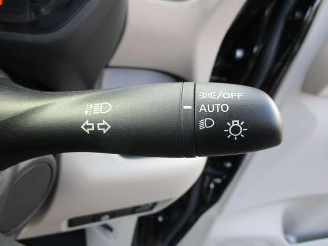 ルークス 660 Xターボ アラウンドビューモニター・ドライブレコー ETC付き アラウンドビューモニタ カーテンエアバック 両側電動スライドドア 車線逸脱警報装置 スマートキープッシュスタート Wエアバック ドラレコ アイドリングストップ オートエアコン バックカメラ(10枚目)