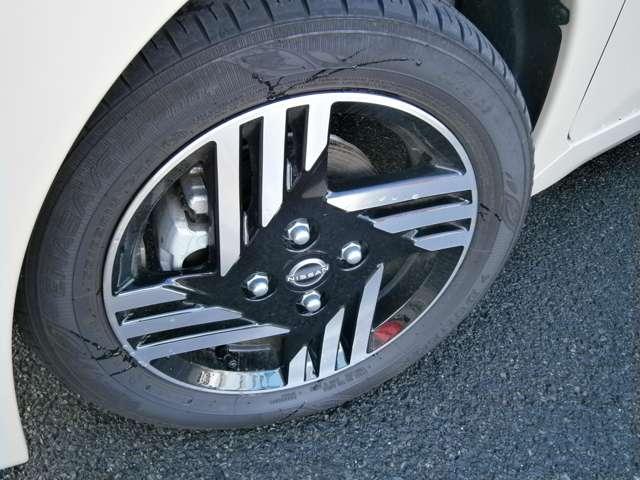 ルークス 660 ハイウェイスターX プロパイロット エディション 4WD ドラレコ・ETC 盗難防止システム 追突防止装置 全方位モニター ドライブレコーダー ハンズフリー両側電動ドア LEDライト インテリキー 追従クルコン アルミホイール レーンアシスト ETC キーフリー ABS(3枚目)