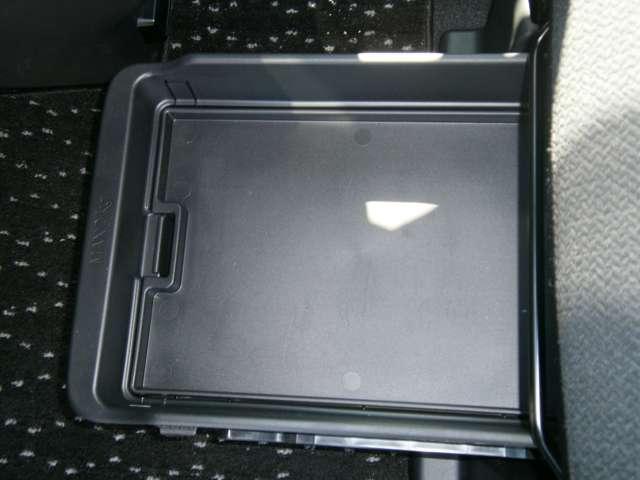 ルークス 660 ハイウェイスターX プロパイロット エディション 4WD ドラレコ・ETC 盗難防止システム 追突防止装置 全方位モニター ドライブレコーダー ハンズフリー両側電動ドア LEDライト インテリキー 追従クルコン アルミホイール レーンアシスト ETC キーフリー ABS(18枚目)