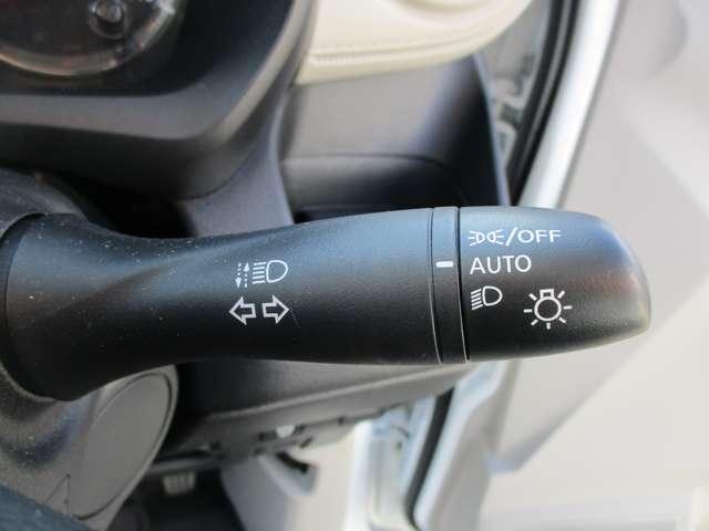 デイズ 660 X ドライブレコーダー・純正ナビゲーション(M 踏み間違え防止 スマートキー イモビライザー バックカメラ レーンキープ アイドリングストップ ドライブレコーダー キーレス フルオートエアコン ナビTV WAB 運転席エアバック サイドエアバッグ(10枚目)