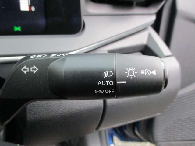 ノート 1.2 X アラウンドビューモニター・ドライブレコー リアカメラ 衝突被害軽減ブレ-キ 全方位カメラ ETC付 LEDヘッドライト レーダークルーズ レーンアシスト インテリジェントキー ドラレコ ワンセグTV TVナビ サイドカーテンエアバック ABS(11枚目)