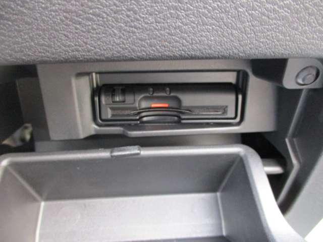 セレナ 1.2 e-POWER ハイウェイスター V アラウンドビューモニター・ETC・ドライブ 360°カメラ エマジェンシーブレーキ スマキー バックカメラ LED レーンアシスト ETC ドラレコ イモビ サイドカーテンエアバック フルオートエアコン アルミホイール エアバック メモリーナビ(13枚目)