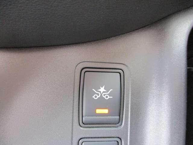 セレナ 1.2 e-POWER ハイウェイスター V アラウンドビューモニター・ETC・ドライブ 360°カメラ エマジェンシーブレーキ スマキー バックカメラ LED レーンアシスト ETC ドラレコ イモビ サイドカーテンエアバック フルオートエアコン アルミホイール エアバック メモリーナビ(14枚目)