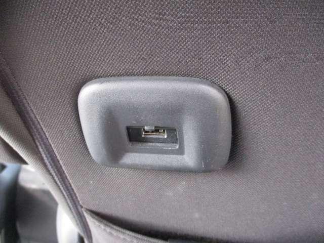 セレナ 1.2 e-POWER ハイウェイスター V アラウンドビューモニター・ETC・ドライブ 360°カメラ エマジェンシーブレーキ スマキー バックカメラ LED レーンアシスト ETC ドラレコ イモビ サイドカーテンエアバック フルオートエアコン アルミホイール エアバック メモリーナビ(20枚目)