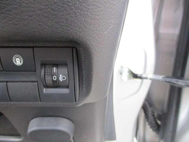 デイズ 660 X ドライブレコーダー・ETC・純正ナビゲーシ 踏み間違え防止 スマートキー バックカメラ ETC レーンキープ アイドリングストップ ドライブレコーダー キーレス フルオートエアコン ナビTV WAB 運転席エアバック メモリーナビゲーション(15枚目)