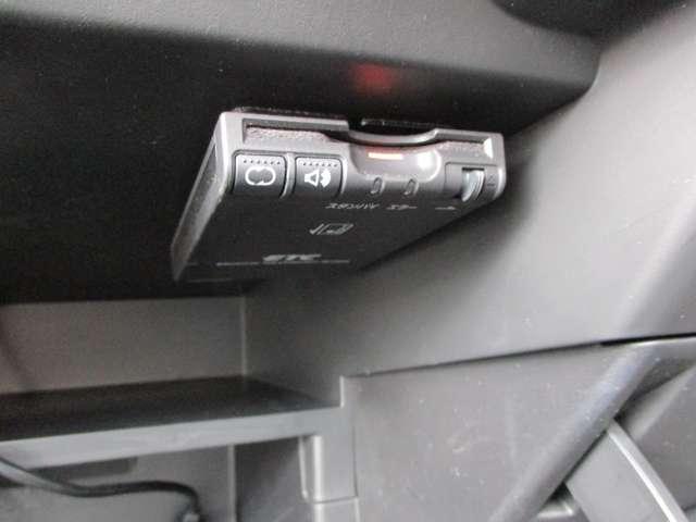 ノート 1.2 X DIG-S アラウンドビューモニター・ドライブレコー エマージェンシブレーキ アイドリングストップ機能 左右エアバック イモビ AAC スマキー バックカメラ付き LEDライト サイドカメラ レーンアシスト ETC パワーウィンドウ ドライブレコーダー(16枚目)