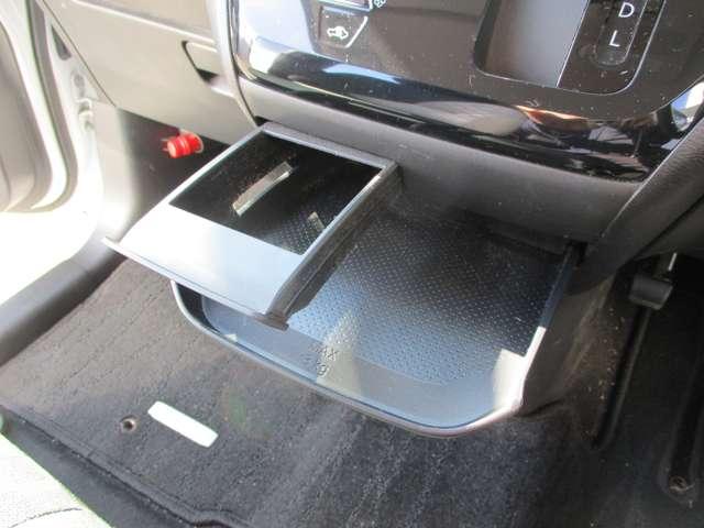 デイズ ６６０　ハイウェイスターＸ　アラウンドビューモニター・ドライブレコー　ブレーキサポート　全周囲カメラ　ＬＥＤ　ドライブレコーダー　インテリジェントキー　レーンキープ　バックカメラ　ナビＴＶ　アイドリングストップ　オートエアコン　デュアルエアバッグ　アルミホイール　ＡＢＳ（20枚目）