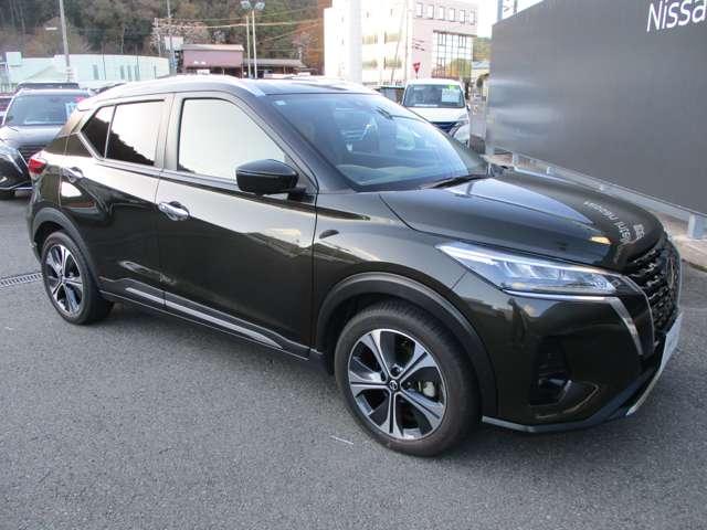 キックス １．２　Ｘ　ツートーン　インテリアエディション　（ｅ－ＰＯＷＥＲ）　アラウンドビューモニター・ＥＴＣ・純正ナビ　エマージェンシーＢ　アラウンドモニター　Ｒカメラ　ＬＥＤ　エアコン　スマートキー　ＥＴＣ　メモリーナビ　サイドエアバック　ＡＷ　キーレス　ワンセグＴＶ　ナビＴＶ　ＡＢＳ　パワーウィンドウ（47枚目）