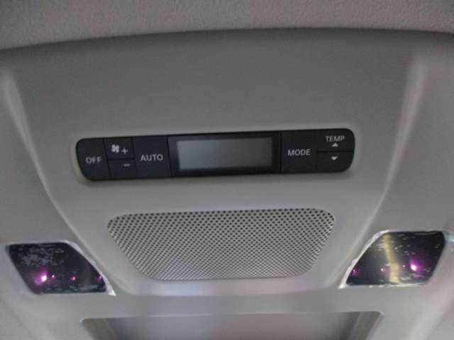 エルグランド ２．５　ライダー　４ＷＤ　アラウンドビューモニター・ＥＴＣ・ドライブ　バックカメラ　オートエアコン　カーテンエアバック　スマートキー　両側電動スライドドア　ＥＴＣ　４ＷＤ　ナビ（18枚目）