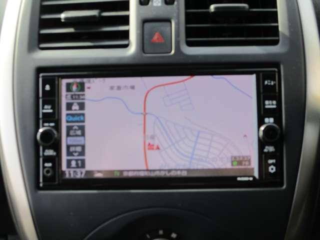 マーチ 1.2 X Vセレクション ドライブレコーダー・ETC・純正ナビゲーシ ETC車載器 ドラレコ スマートキー オートエアコン キーフリー アイドリングストップ Wエアバック ワンセグTV ABS パワーウィンドウ パワーステアリング メモリーナビ 運転席エアバッグ(4枚目)