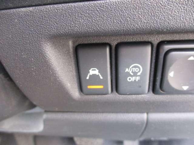 マーチ 1.2 X Vセレクション ドライブレコーダー・ETC・純正ナビゲーシ ETC車載器 ドラレコ スマートキー オートエアコン キーフリー アイドリングストップ Wエアバック ワンセグTV ABS パワーウィンドウ パワーステアリング メモリーナビ 運転席エアバッグ(14枚目)