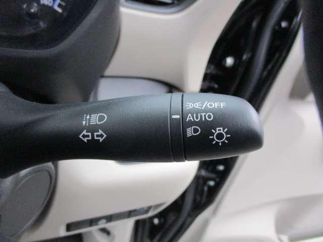 ルークス 660 X アラウンドビューモニター・ETC・ドライブ アラモニ 前後衝突軽減ブレーキ 車線逸脱防止 ETC スマートキー キーフリー ドライブレコーダー i-stop フルオートエアコン パワーウインドウ LED バックカメラ 盗難防止 Wエアバック(10枚目)