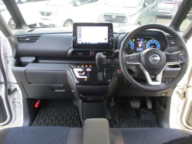 ルークス 660 ハイウェイスターX アラウンドビューモニター・ドライブレコー アイスト 衝突被害軽減ブレ-キ マルチビューカメラ 車線逸脱警報装置 ETC LED スマートキー パワーウィンドウ カーテンエアバック ドライブレコーダー ナビTV バックカメラ パワステ キーフリ(3枚目)