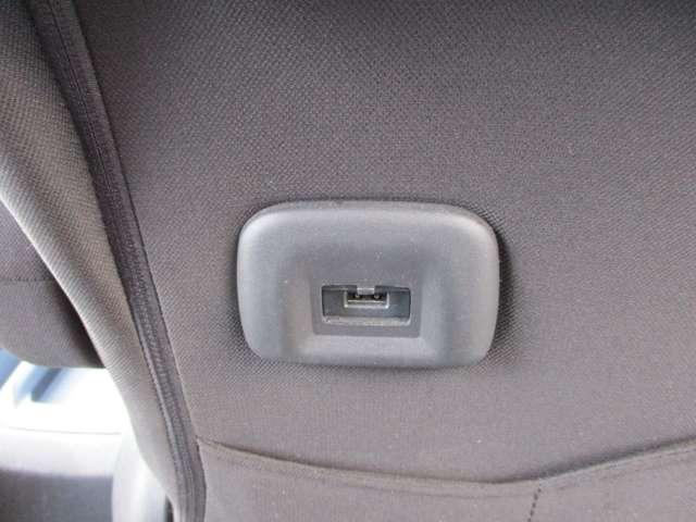 セレナ １．２　ｅ－ＰＯＷＥＲ　ハイウェイスター　Ｖ　アラウンドビューモニター・ドライブレコー　３６０°カメラ　エマジェンシーブレーキ　スマキー　バックカメラ　ＬＥＤ　レーンアシスト　ＥＴＣ　ドラレコ　イモビ　サイドカーテンエアバック　フルオートエアコン　アルミホイール　エアバック　メモリーナビ（16枚目）